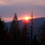 The sun and the mountains at Amethist Acres